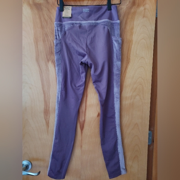 Pink brand leggings - Picture 6 of 8